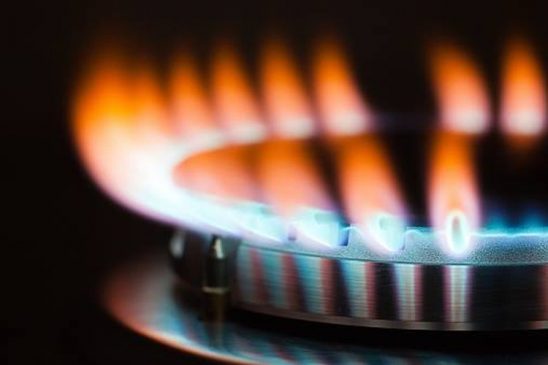 Fornelli a gas, attenti alla fiamma: se di questo colore siete in pericolo
