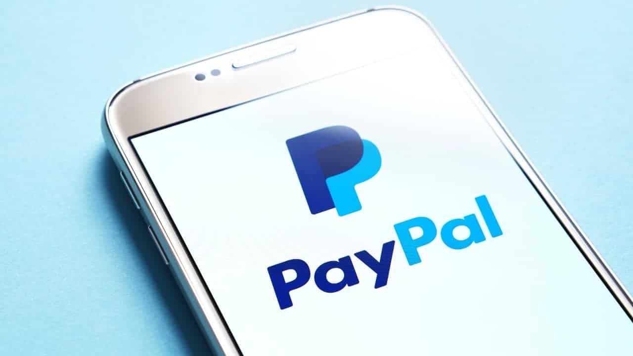 telefono con logo PayPal