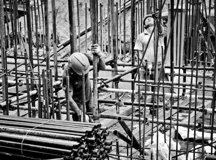 cantiere-lavori-operai