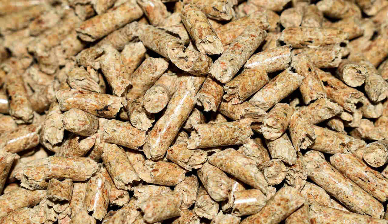pellet-biomassa-stufa