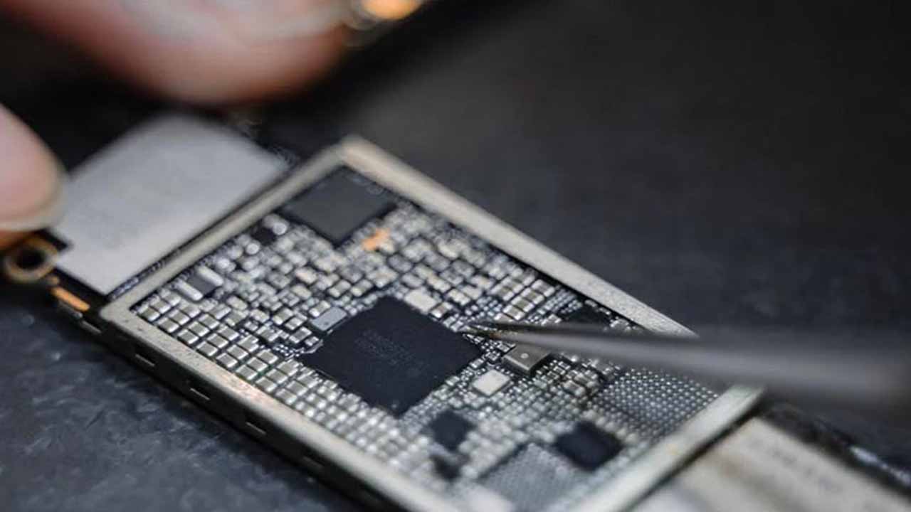 Smartphone, con questo nuovo chip si va  …