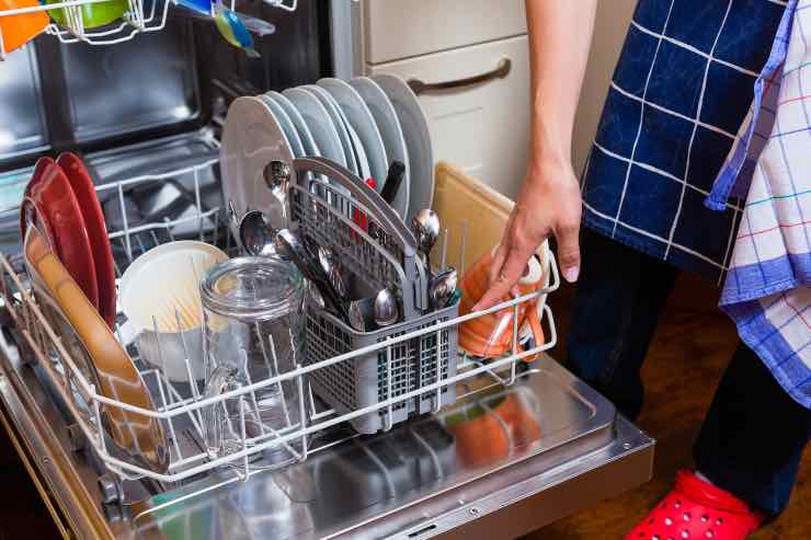 Risparmiare sul consumo della lavastoviglie - Passionetecnologica.it